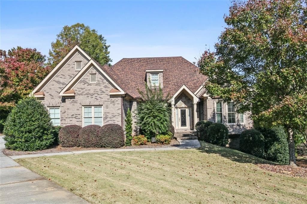 5 bedroom, 6 bathroom, 3,595 sq ft single family residence sold at 105 Shoal Creek Drive, Roswell, GA 30075
