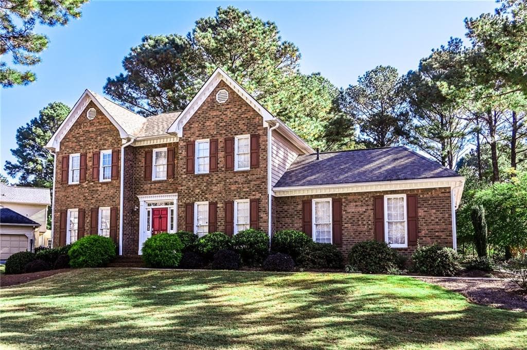4 bedroom, 3 bathroom, 2,731 sq ft single family residence sold at 2370 Montrose Place, Snellville, GA 30078
