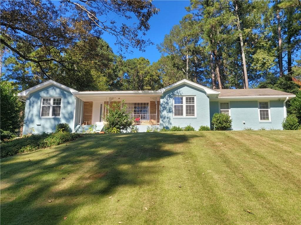 3 bedroom, 3 bathroom, 1,806 sq ft single family residence sold at 3335 Annelaine Drive, Atlanta, GA 30311