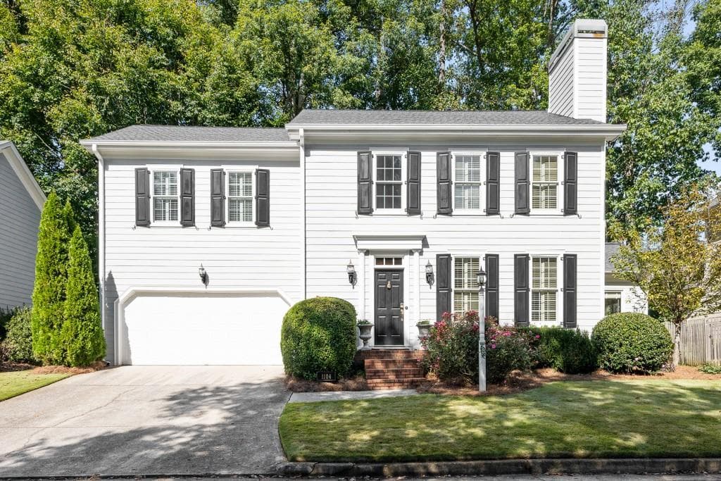 3 bedroom, 3 bathroom, 2,000 sq ft single family residence sold at 1104 Haven Glen Lane, Brookhaven, GA 30319