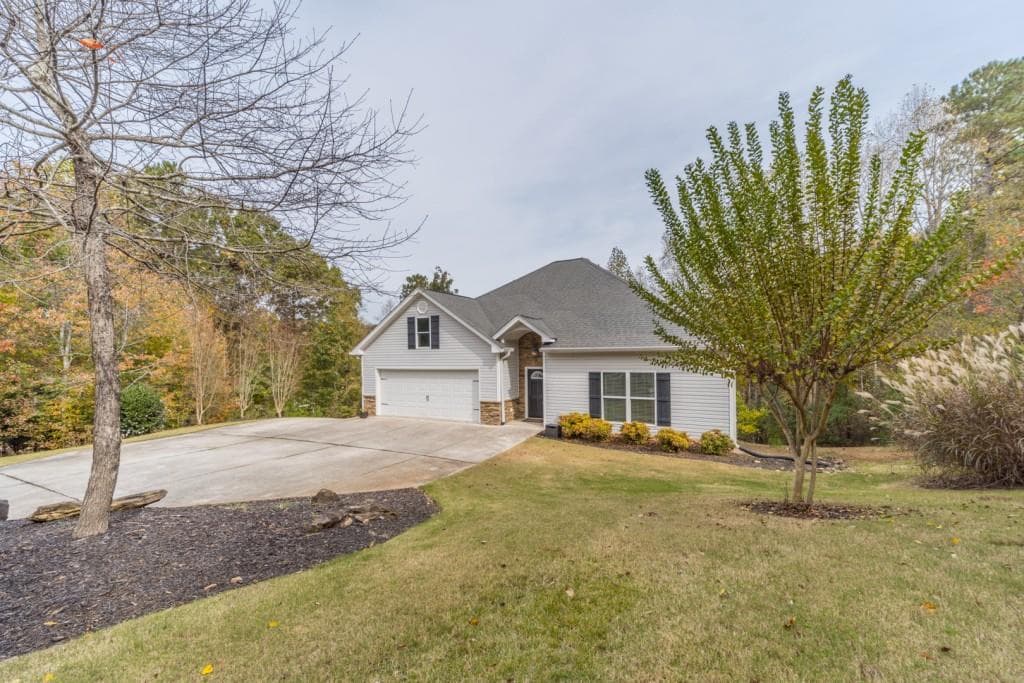 3389 Green Apple Road, Gainesville, GA 30506 — most recent listing photo