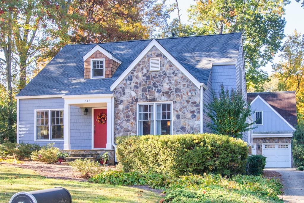 3 bedroom, 3 bathroom, 2,025 sq ft single family residence sold at 518 Eastland Drive, Decatur, GA 30030