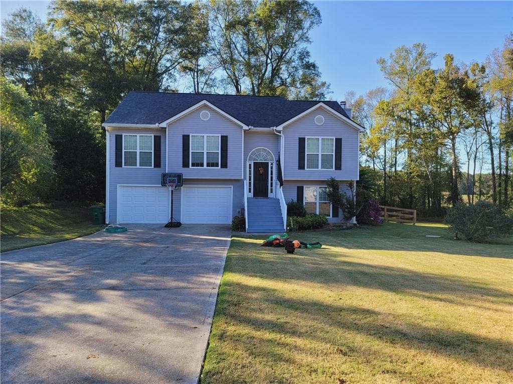 1,651 sq ft single family residence sold at 211 Ridgeland Drive, Maysville, GA 30558