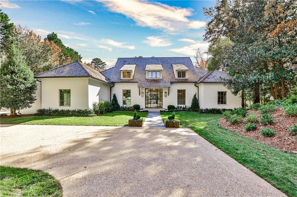 5 bedroom, 9 bathroom, 9,049 sq ft single family residence sold at 3629 Tuxedo Road, Atlanta, GA 30305