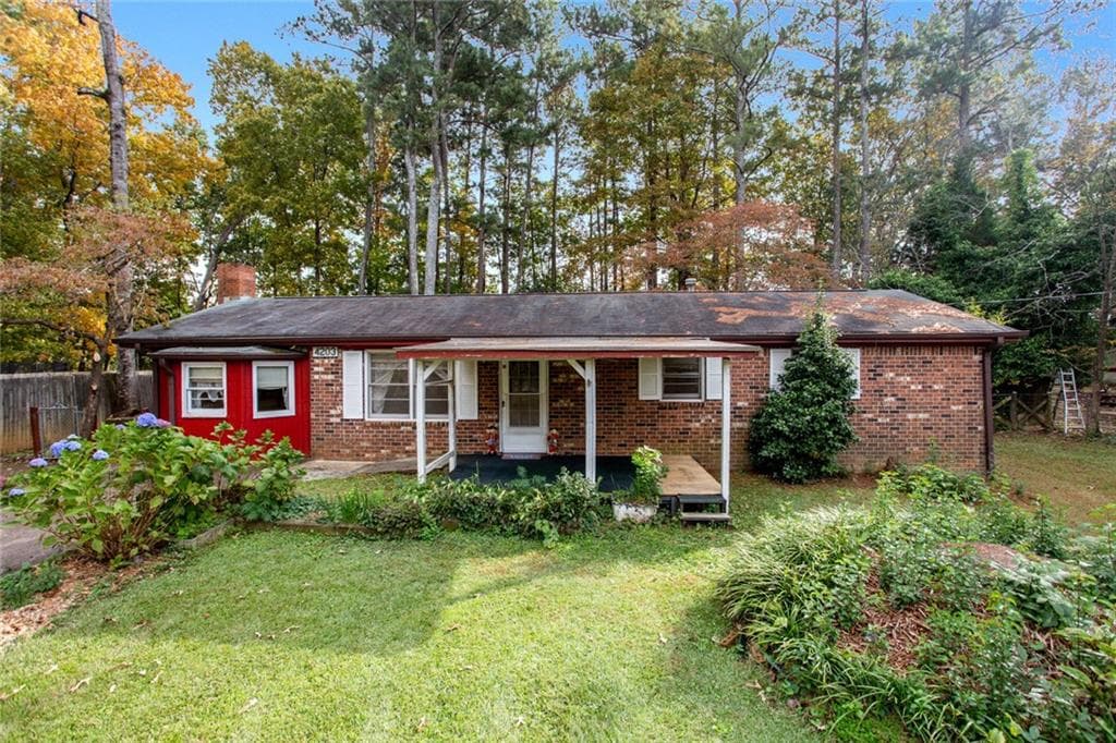 3 bedroom, 3 bathroom, 1,358 sq ft single family residence sold at 4203 Commodore Road, Powder Springs, GA 30127