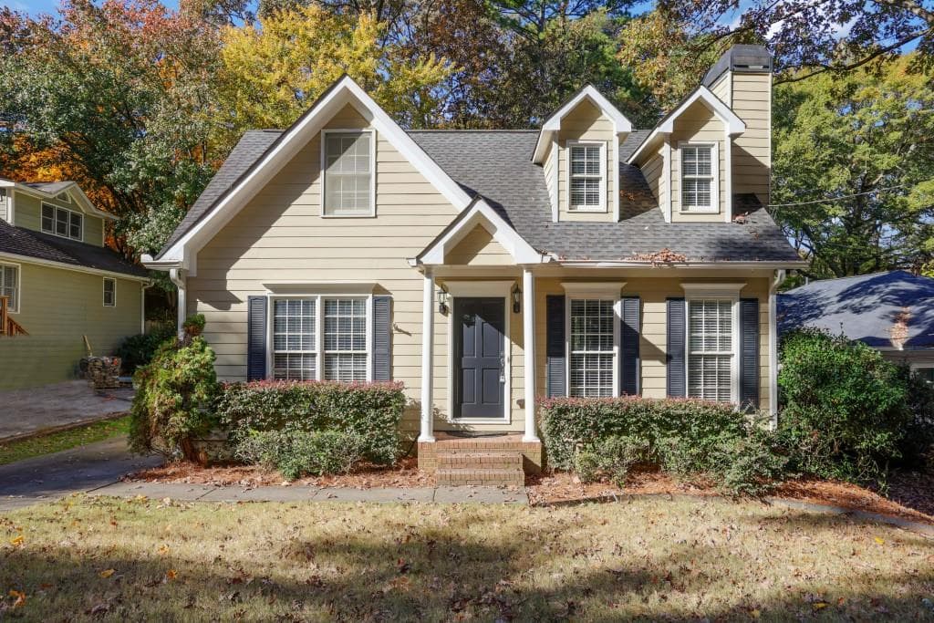 3 bedroom, 3 bathroom, 1,940 sq ft single family residence sold at 1748 Springer St NW, Atlanta, GA 30318
