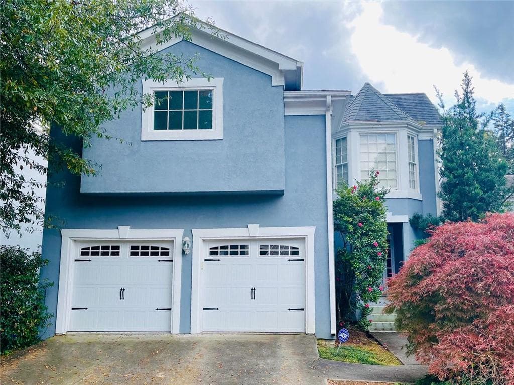 3 bedroom, 3 bathroom, 2,353 sq ft single family residence sold at 1125 STANDARD DR, Atlanta, GA 30319