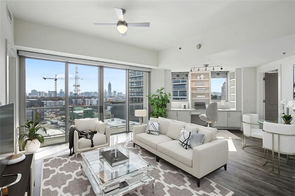 2 bedroom, 2 bathroom, 1,210 sq ft condominium sold at 1100 HOWELL MILL Road 813, Atlanta, GA 30318