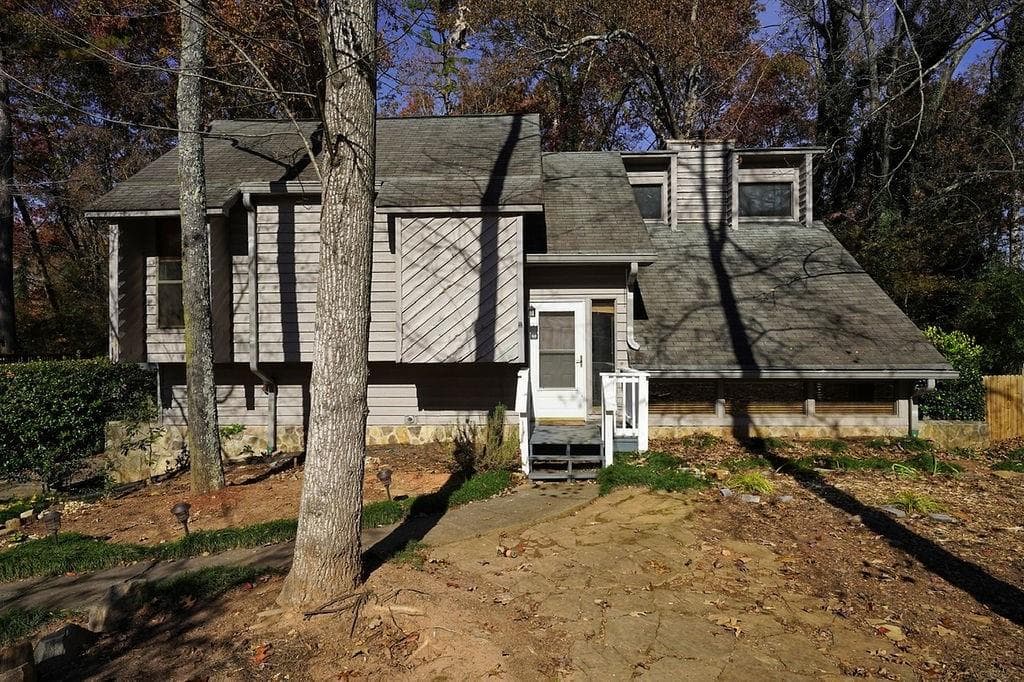 3 bedroom, 2 bathroom, 1,578 sq ft single family residence sold at 4047 COYTE Drive, Marietta, GA 30062
