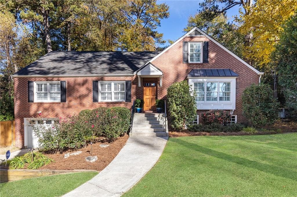 5 bedroom, 3 bathroom, 4,687 sq ft single family residence sold at 3536 Kingsboro Road, Atlanta, GA 30319
