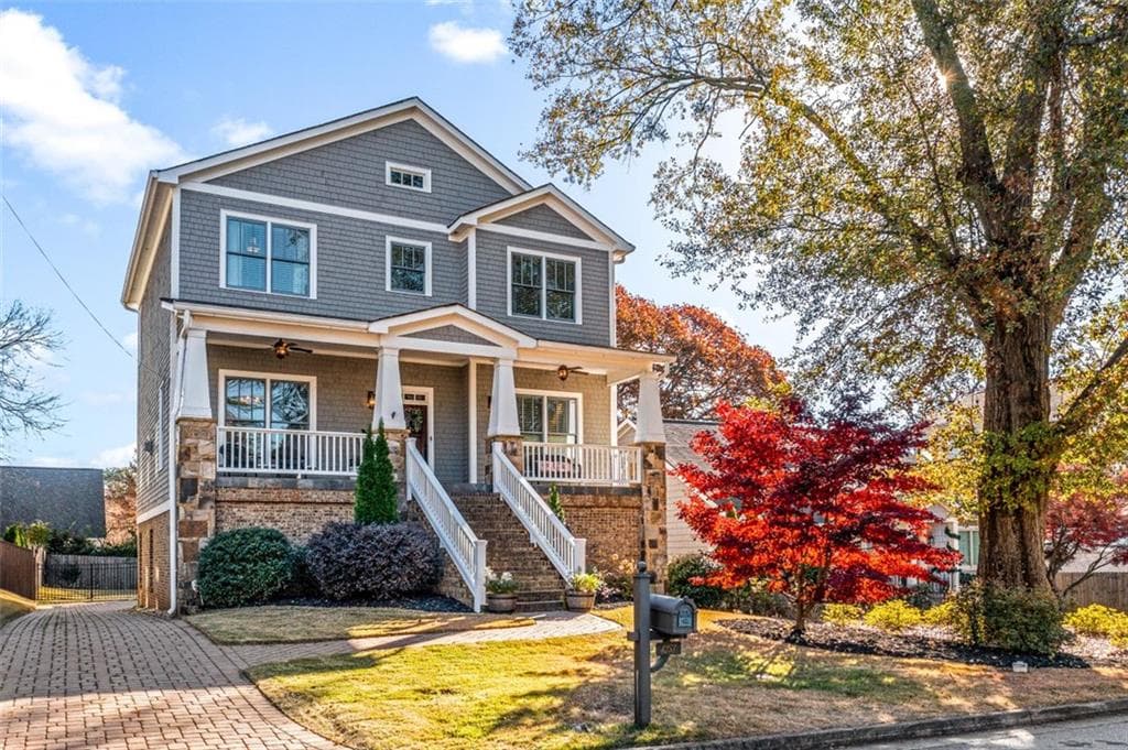 4 bedroom, 5 bathroom, 3,722 sq ft single family residence sold at 4253 Weaver Street, Smyrna, GA 30080