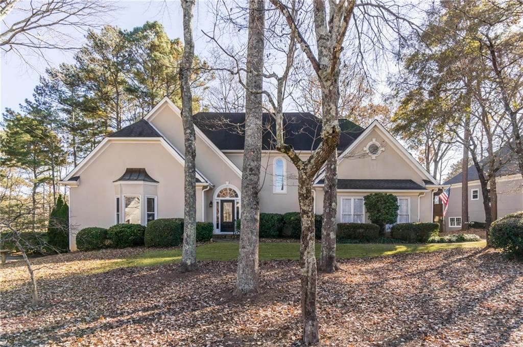 5 bedroom, 5 bathroom, 5,674 sq ft single family residence sold at 1842 Bishops Green Drive, Marietta, GA 30062