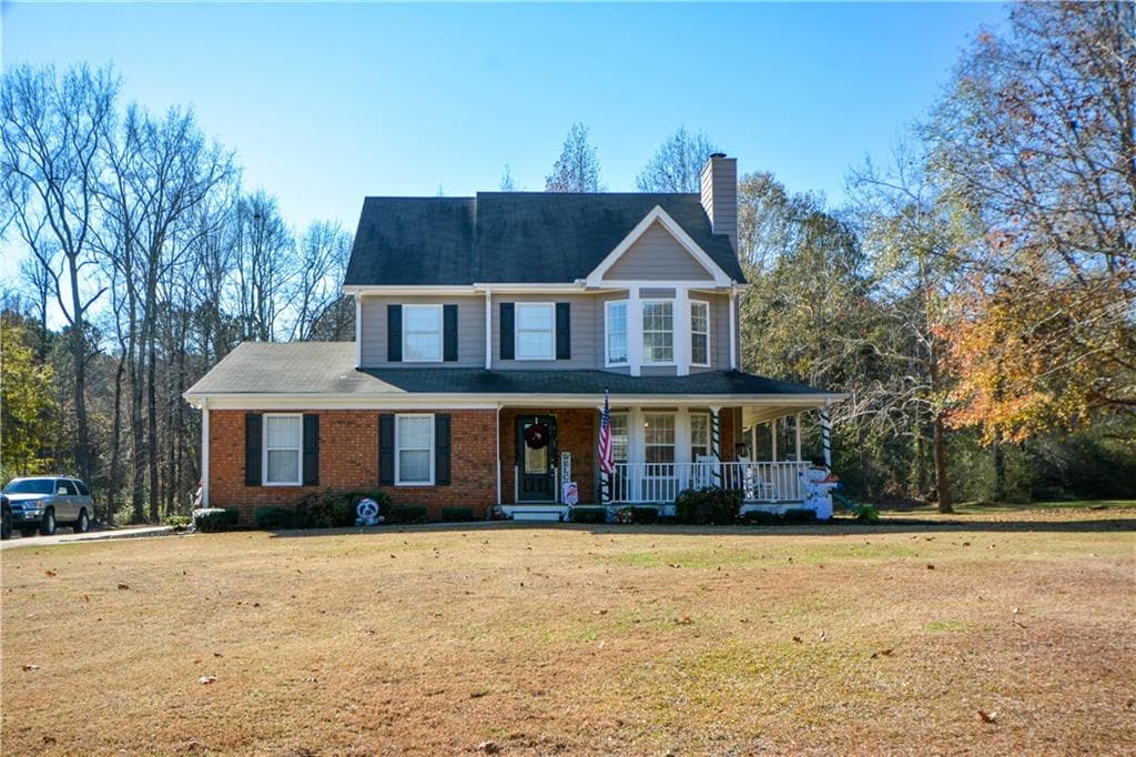 3 bedroom, 3 bathroom, 1,792 sq ft single family residence sold at 3598 Natalie Court, Loganville, GA 30052