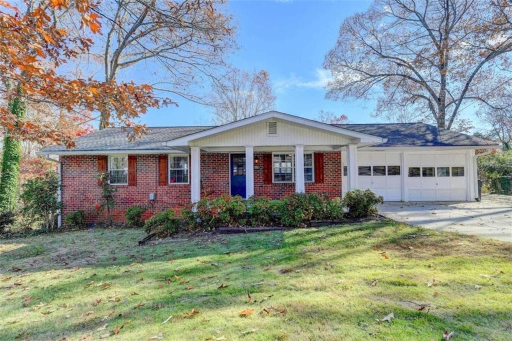 132 Skyview Place, Gainesville, GA 30501 — most recent listing photo