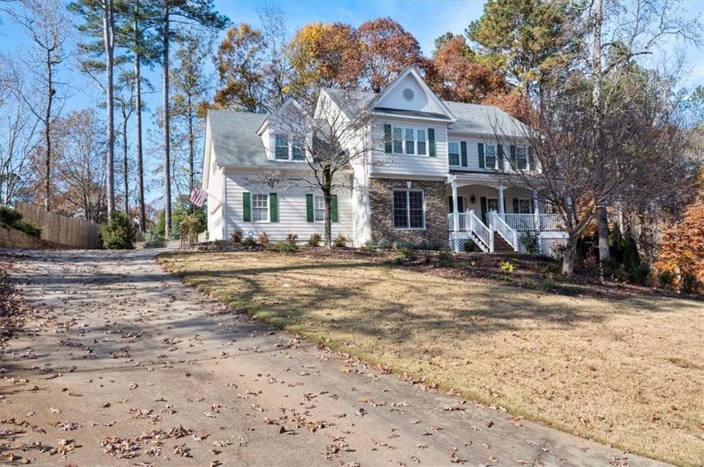 5 bedroom, 3 bathroom, 3,328 sq ft single family residence sold at 811 Millvale Place, Lawrenceville, GA 30044