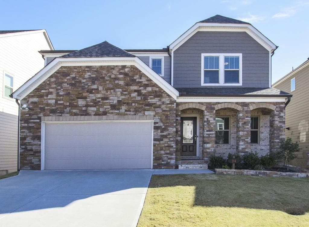 4 bedroom, 3 bathroom, 2,544 sq ft single family residence sold at 204 Meadows Court, Woodstock, GA 30189