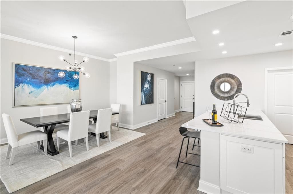 3 bedroom, 3 bathroom, 2,135 sq ft condominium sold at 270 17th Street 3008, Atlanta, GA 30363