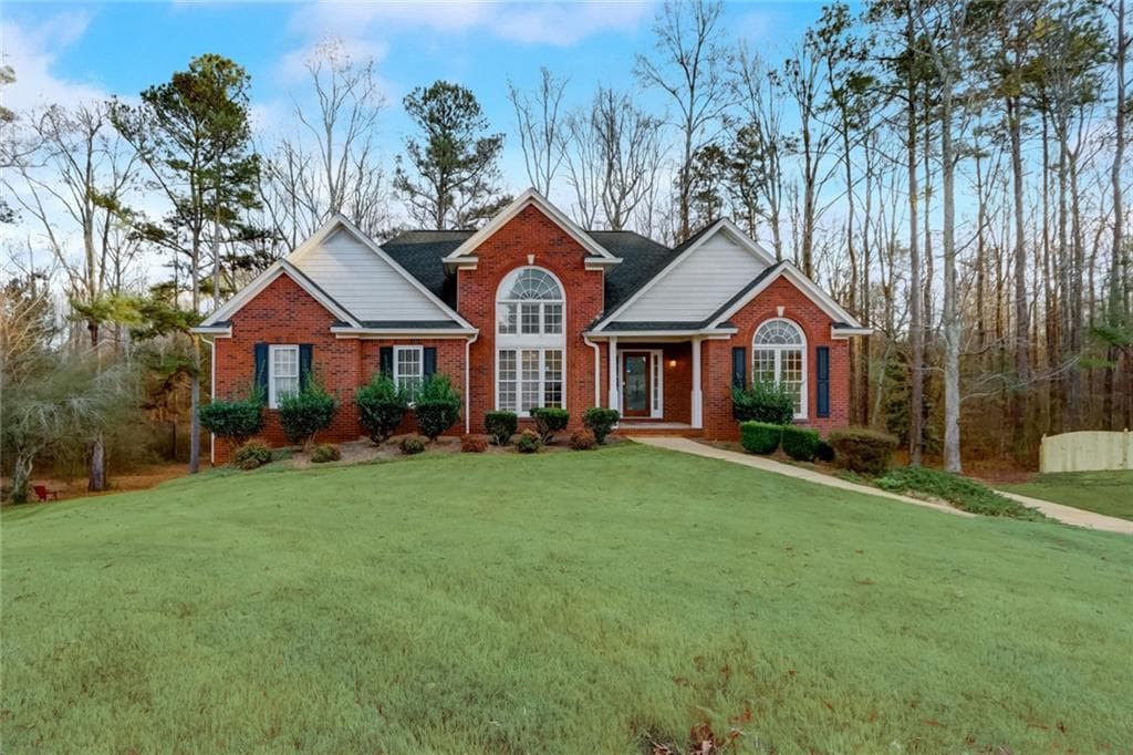 5 bedroom, 3 bathroom, 1,727 sq ft single family residence sold at 51 Brookshire Court, Dallas, GA 30157