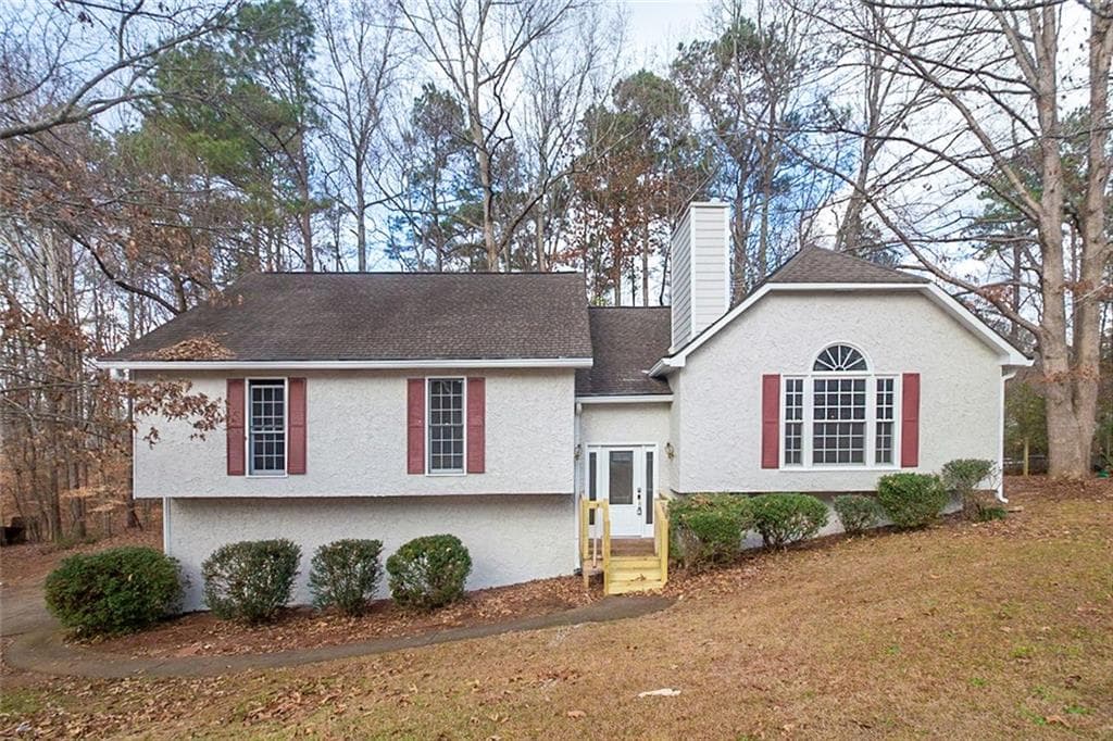 3 bedroom, 2 bathroom, 1,694 sq ft single family residence sold at 4990 Brownwood Drive, Powder Springs, GA 30127