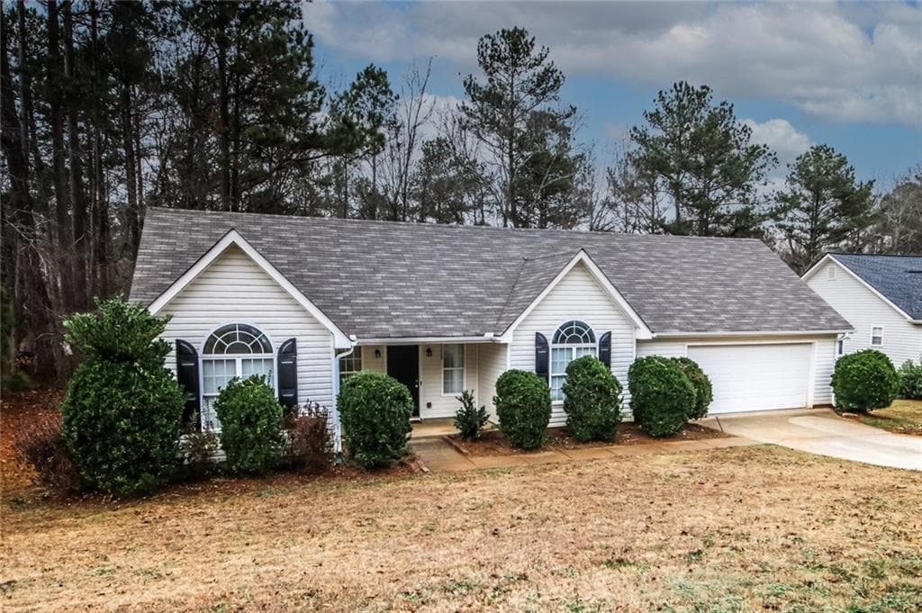 3 bedroom, 2 bathroom, 1,707 sq ft single family residence sold at 2625 Hidden Creek Drive, Loganville, GA 30052