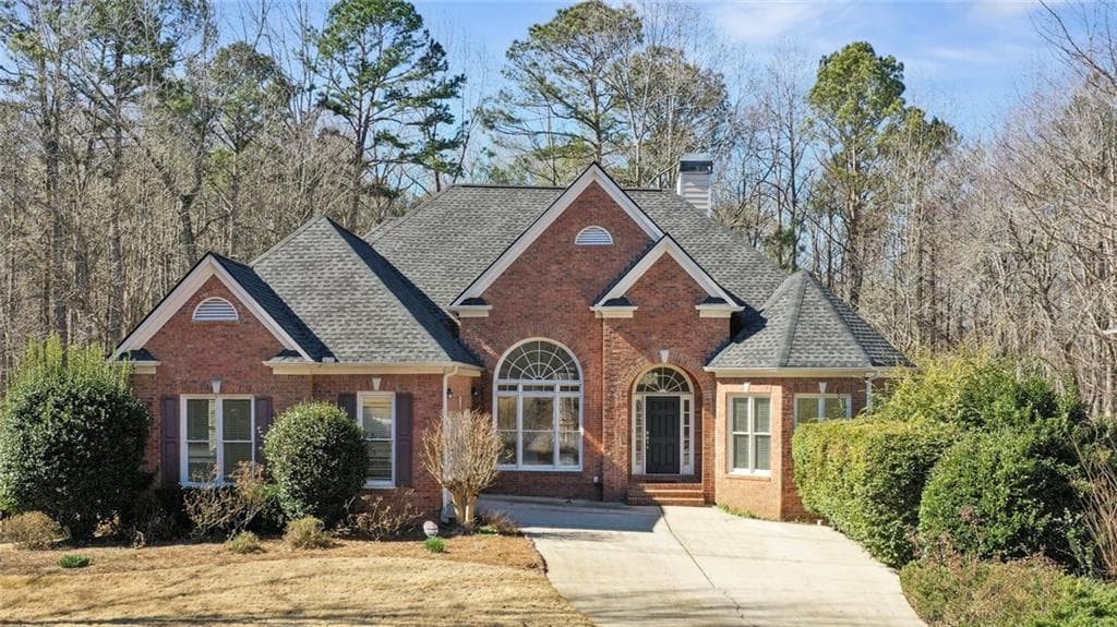 5345 Castlebrooke Crossing Drive, Cumming, GA 30040 — most recent listing photo