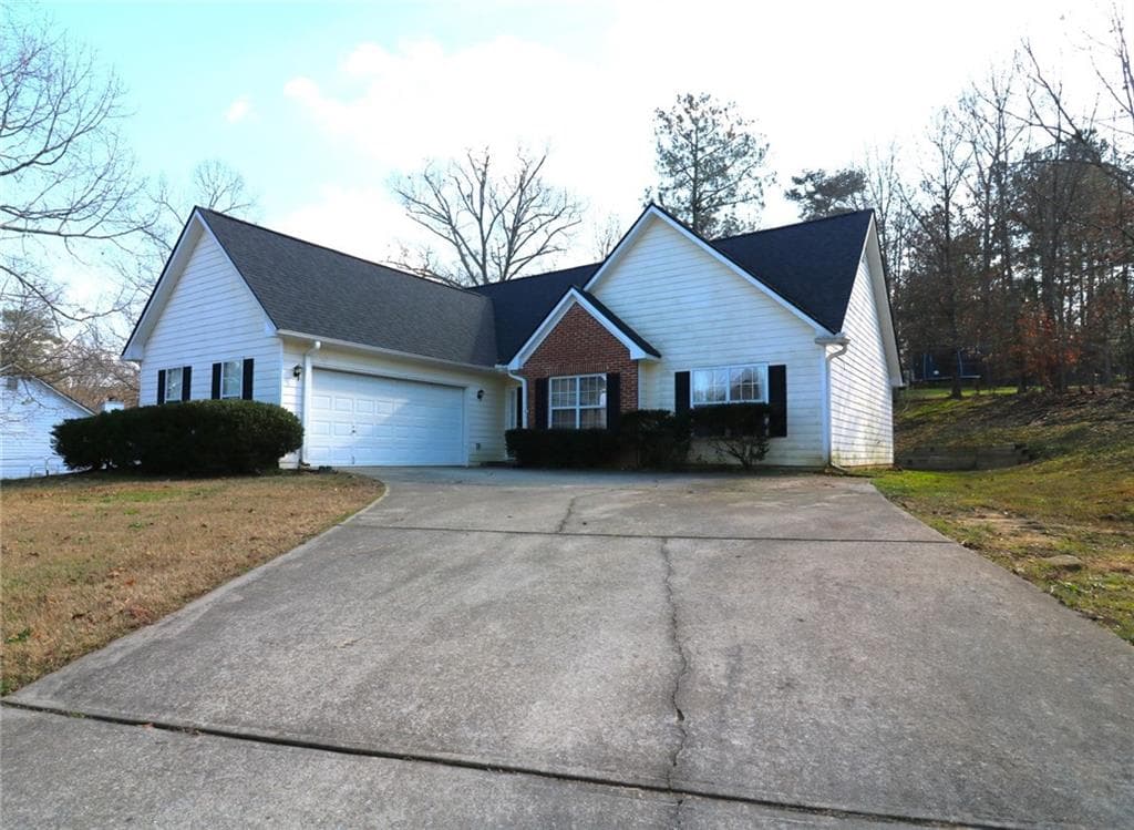 3 bedroom, 2 bathroom, 1,475 sq ft single family residence sold at 141 Williamsburg Way, Winder, GA 30680