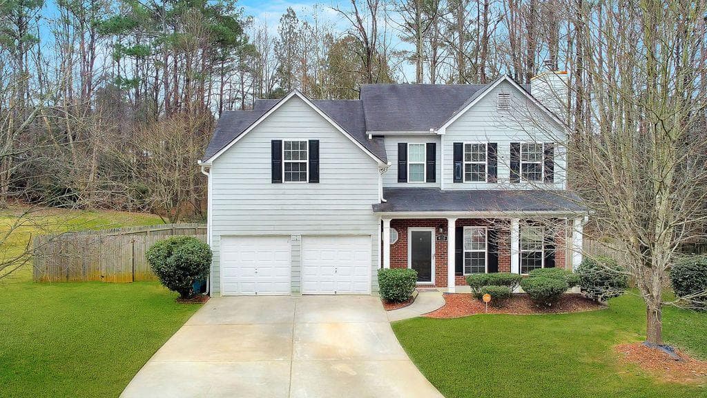 4 bedroom, 3 bathroom, 1,857 sq ft single family residence sold at 4135 LANDOVER Court, Austell, GA 30106