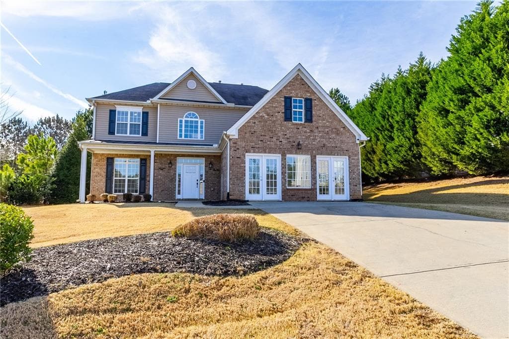 4 bedroom, 3 bathroom, 2,648 sq ft single family residence sold at 1203 Saint James Place, Loganville, GA 30052