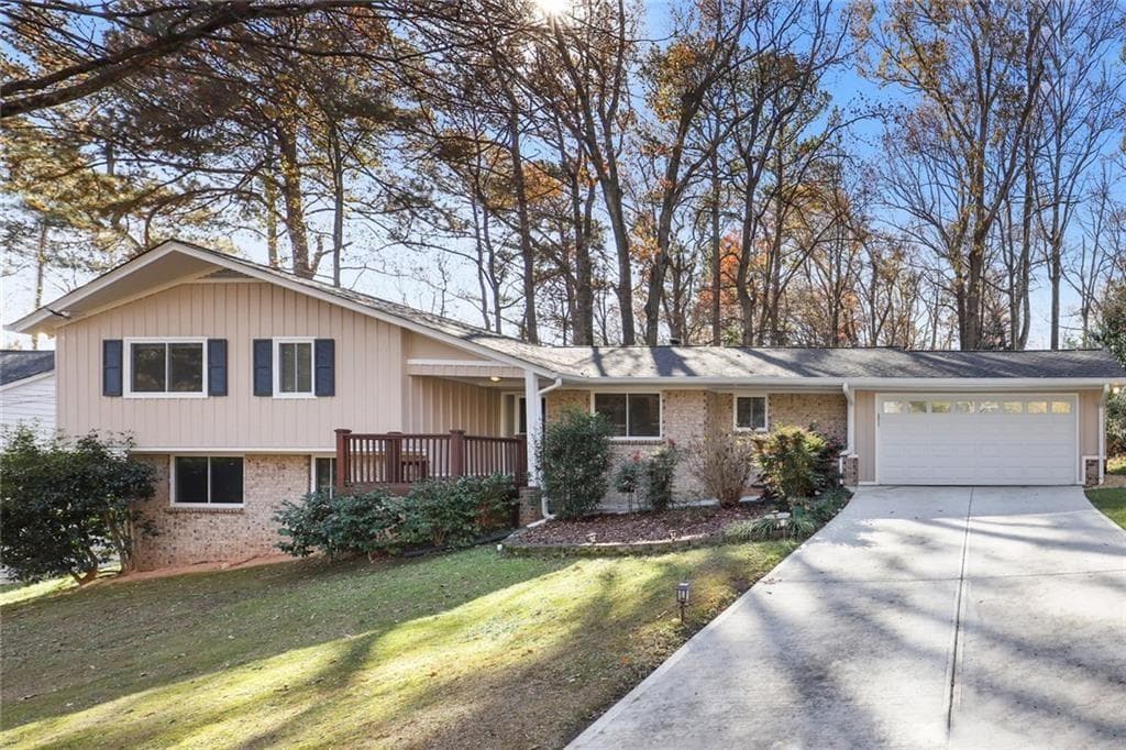 4320 Bethesda Trail, Dunwoody, GA 30338 — most recent listing photo