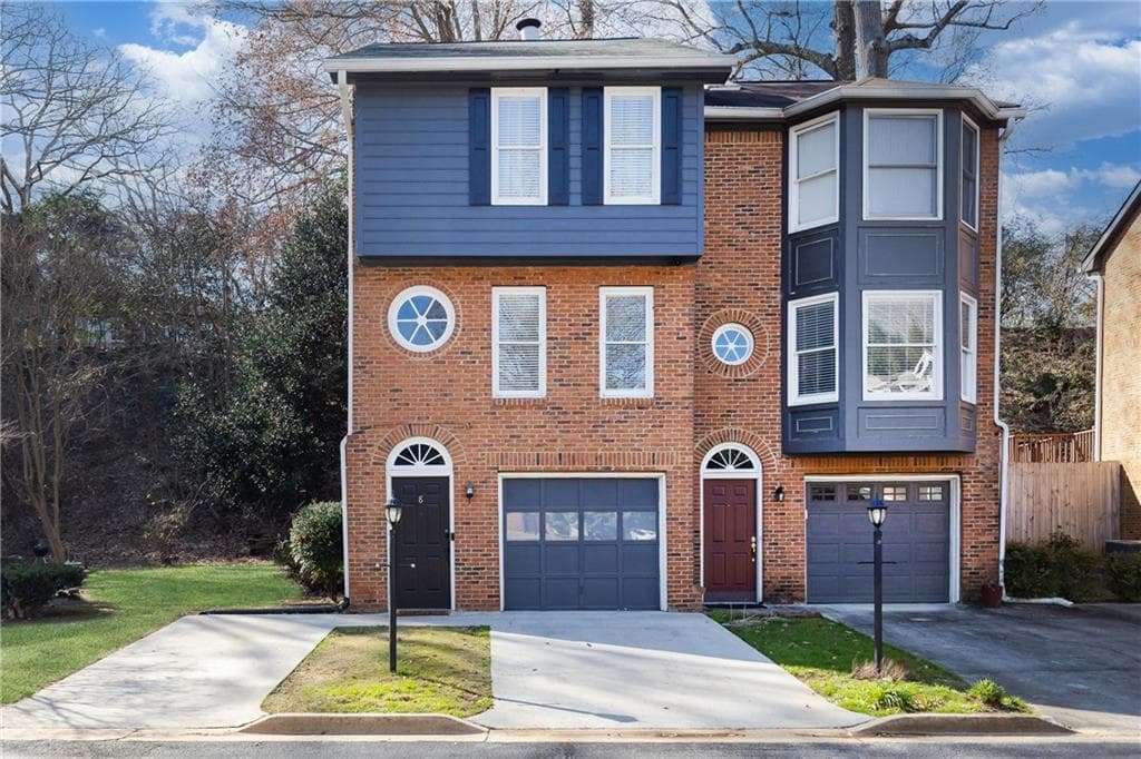 3 bedroom, 2 bathroom, 1,550 sq ft condominium sold at 428 Page Avenue 8, Atlanta, GA 30307