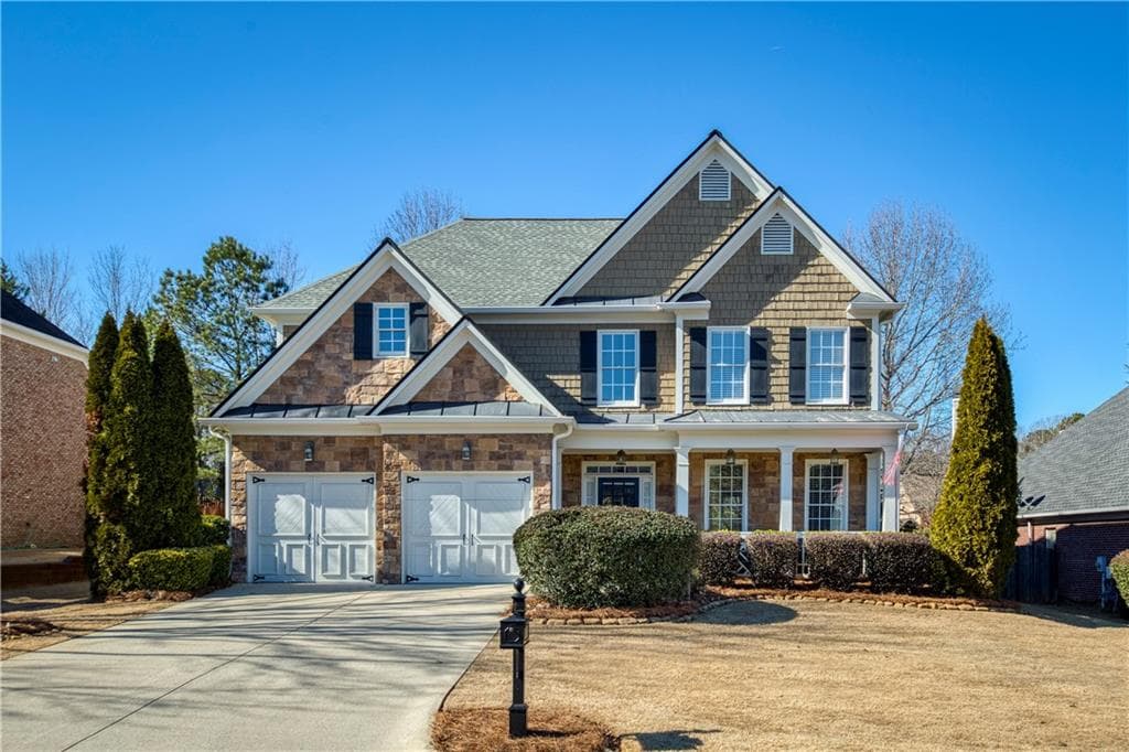 5 bedroom, 4 bathroom, 3,088 sq ft single family residence sold at 425 Waterhaven Lane, Alpharetta, GA 30004