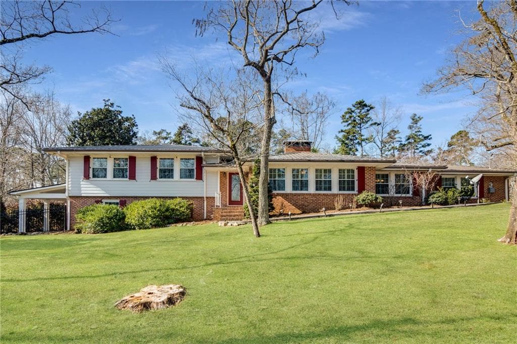 4 bedroom, 3 bathroom, 2,892 sq ft single family residence sold at 7770 Chestnut Hill Road, Cumming, GA 30041