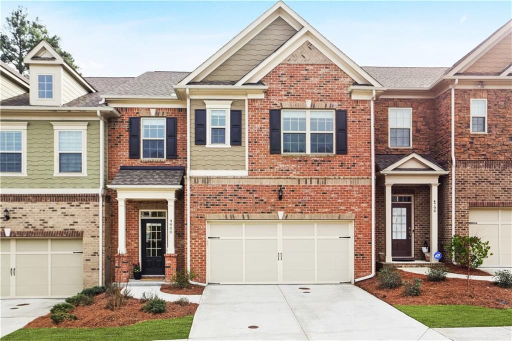 3 bedroom, 4 bathroom, 2,512 sq ft townhouse sold at 4800 Blue Elm Lane 2, Smyrna, GA 30080