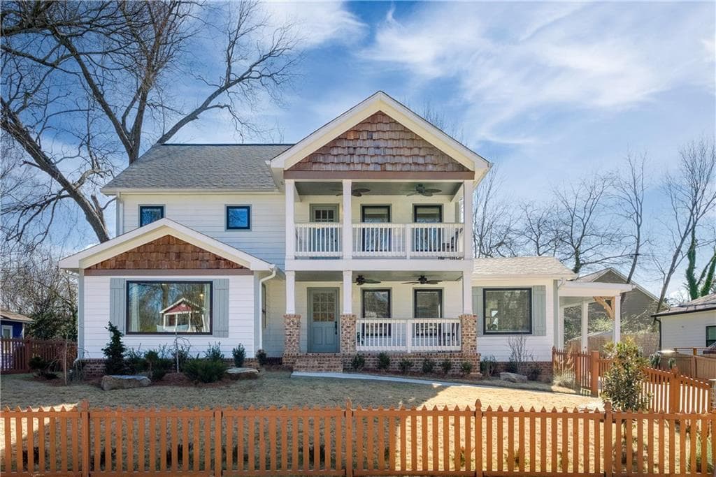 5 bedroom, 4 bathroom, 2,625 sq ft single family residence sold at 1545 Foote Street, Atlanta, GA 30307