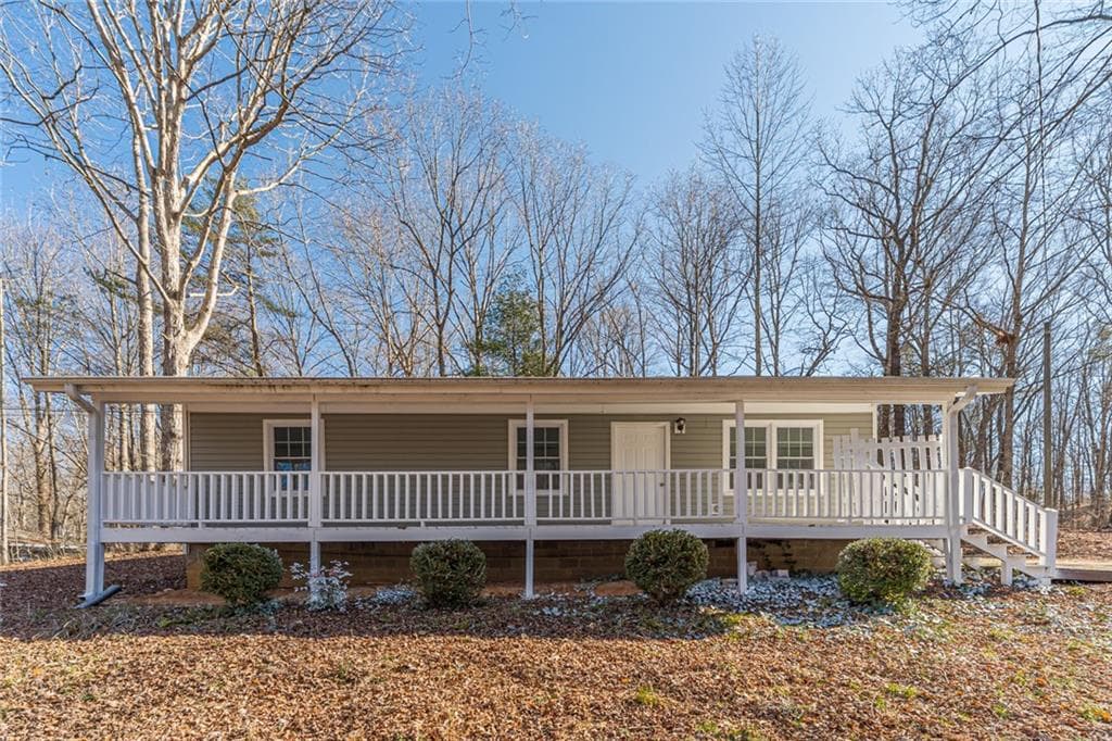 225 Silver Fox Drive, Dawsonville, GA 30534 — most recent listing photo
