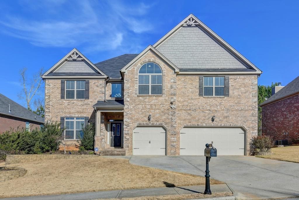 4 bedroom, 4 bathroom, 4,721 sq ft single family residence sold at 6228 Brookridge Drive, Flowery Branch, GA 30542