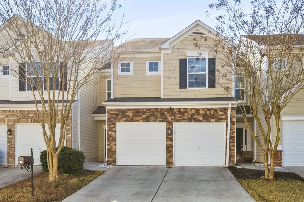 3 bedroom, 3 bathroom, 1,774 sq ft townhouse sold at 111 Flatwood Trail 23, Marietta, GA 30066