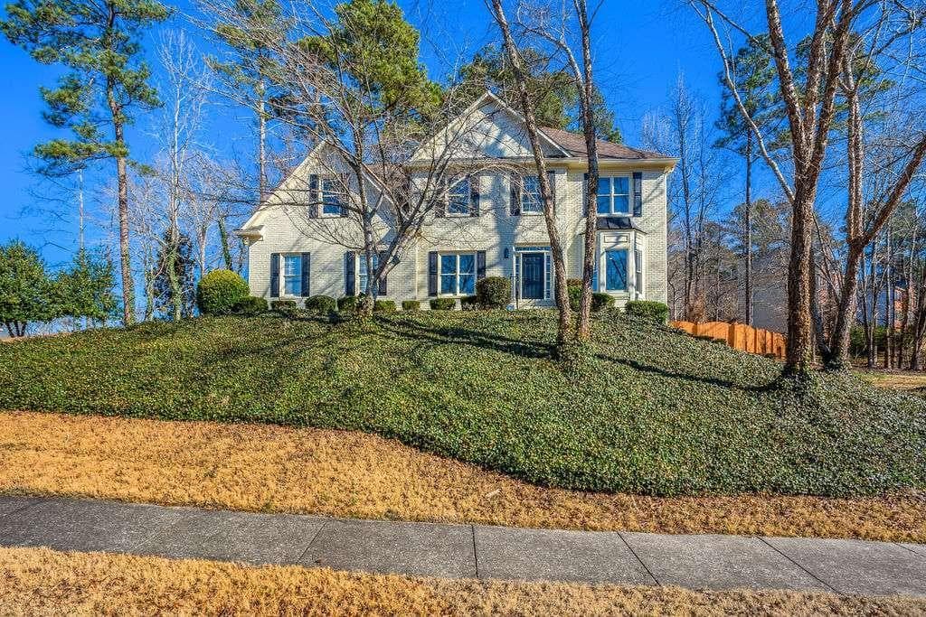 2024 Honeydew Lane, Kennesaw, GA 30152 — most recent listing photo