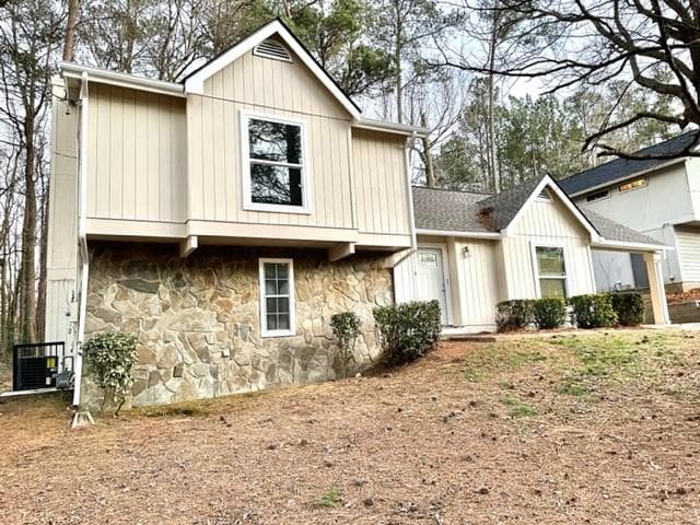 3 bedroom, 3 bathroom, 1,204 sq ft single family residence sold at 468 Wilson Mill Road, Atlanta, GA 30331