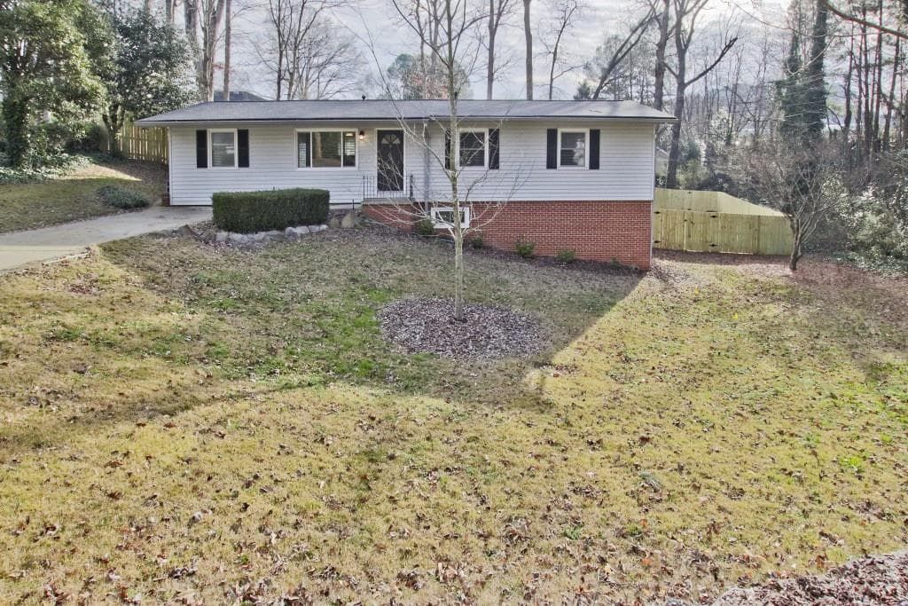 3 bedroom, 2 bathroom, 1,296 sq ft single family residence sold at 2265 Beech Valley Drive, Smyrna, GA 30080
