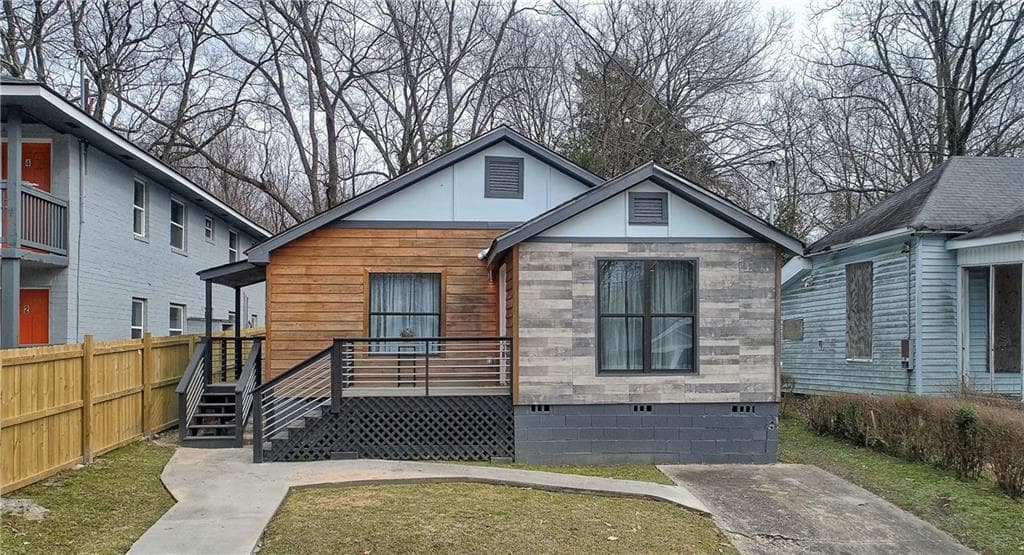 3 bedroom, 2 bathroom, 1,400 sq ft single family residence sold at 533 Paines Avenue, Atlanta, GA 30318