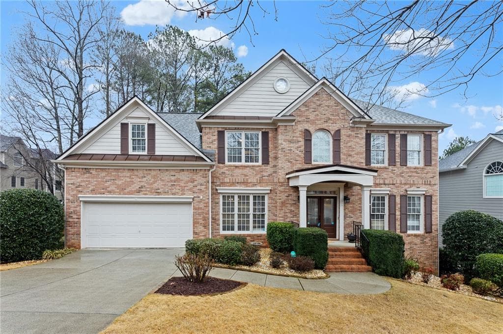 4 bedroom, 3 bathroom, 4,088 sq ft single family residence sold at 4035 Kenway Place, Smyrna, GA 30082