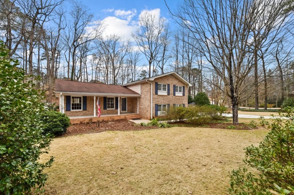 4 bedroom, 3 bathroom, 3,143 sq ft single family residence sold at 3388 Woodrow Way, Brookhaven, GA 30319