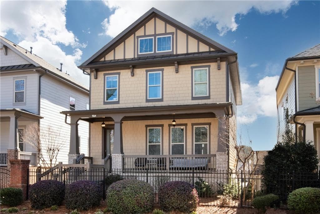 4 bedroom, 4 bathroom, 3,510 sq ft single family residence sold at 1564 Roswell Street, Smyrna, GA 30080