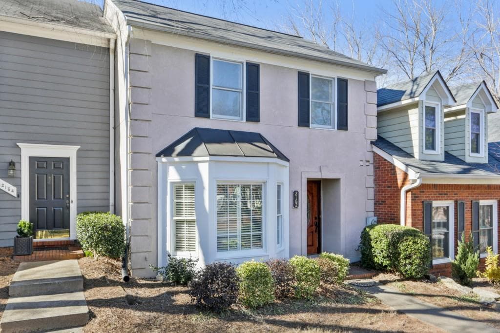 2 bedroom, 2 bathroom, 1,548 sq ft townhouse sold at 2162 Vinings North Lane, Smyrna, GA 30080