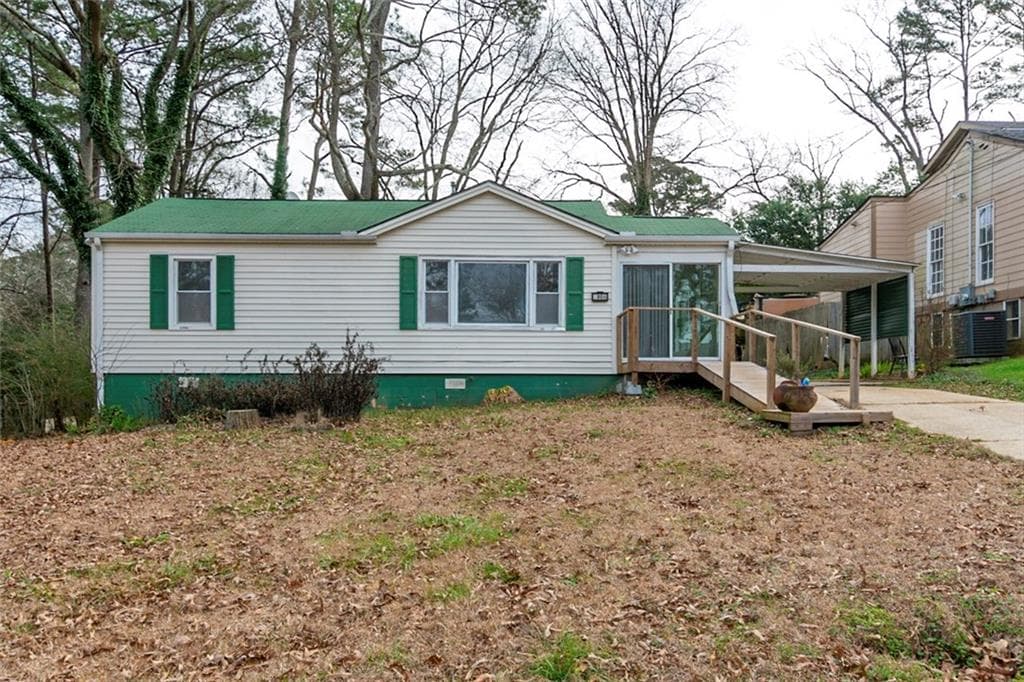 2 bedroom, 1 bathroom, 816 sq ft single family residence sold at 1806 Lee Street, Decatur, GA 30035