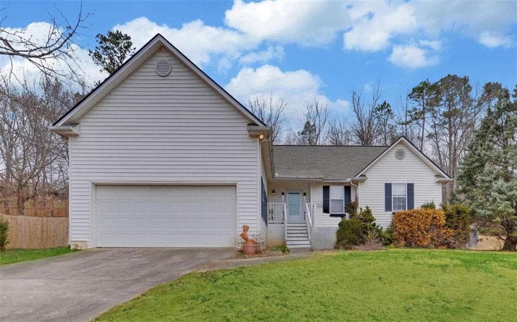 3 bedroom, 2 bathroom, 1,358 sq ft single family residence sold at 3148 Arrowhead Drive, Gainesville, GA 30506