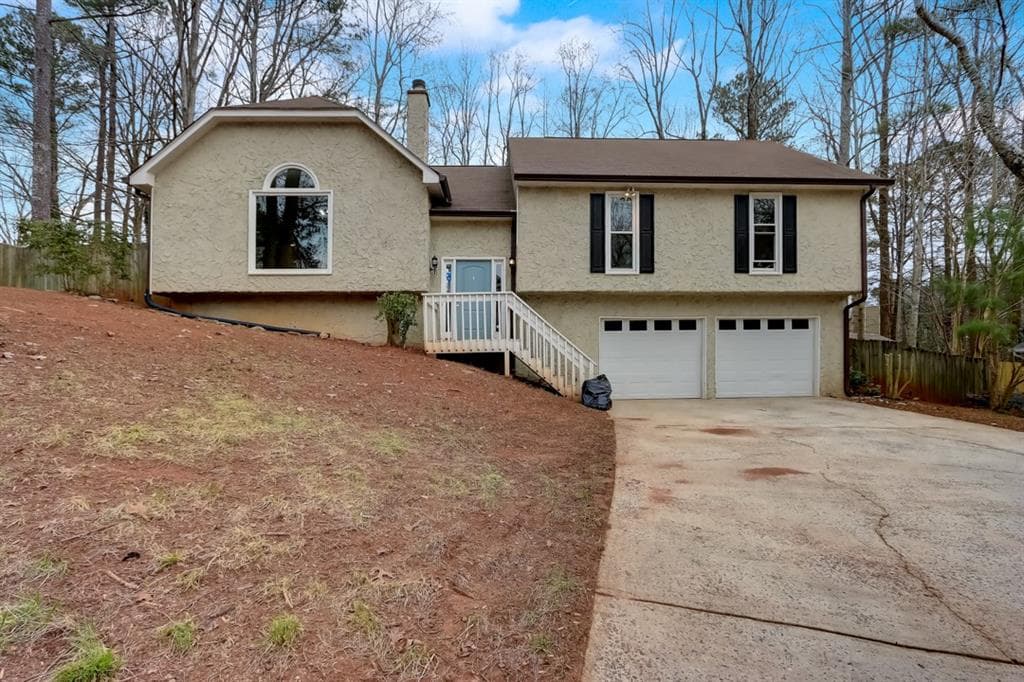 3 bedroom, 3 bathroom, 1,664 sq ft single family residence sold at 743 Creek Trail, Kennesaw, GA 30144
