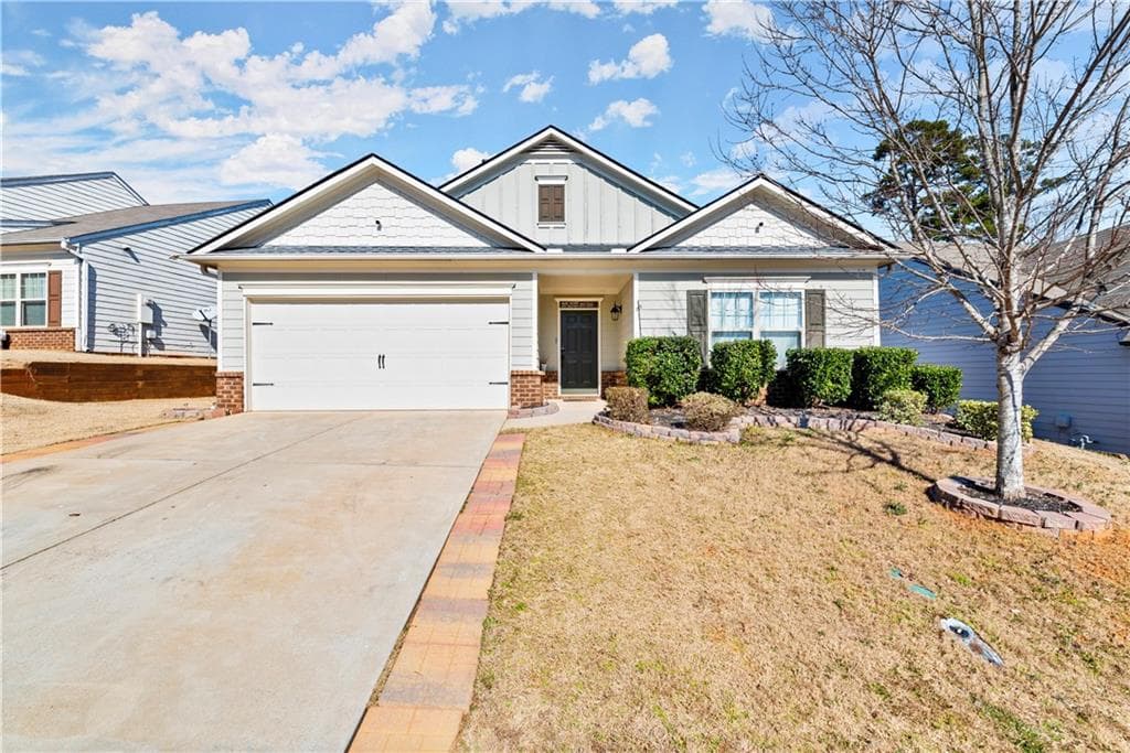 3 bedroom, 2 bathroom, 1,840 sq ft single family residence sold at 4338 Pearhaven Lane, Gainesville, GA 30504