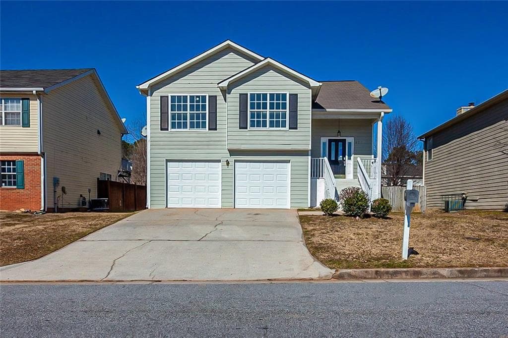 879 Shoals Court, Atlanta, GA 30349 — most recent listing photo
